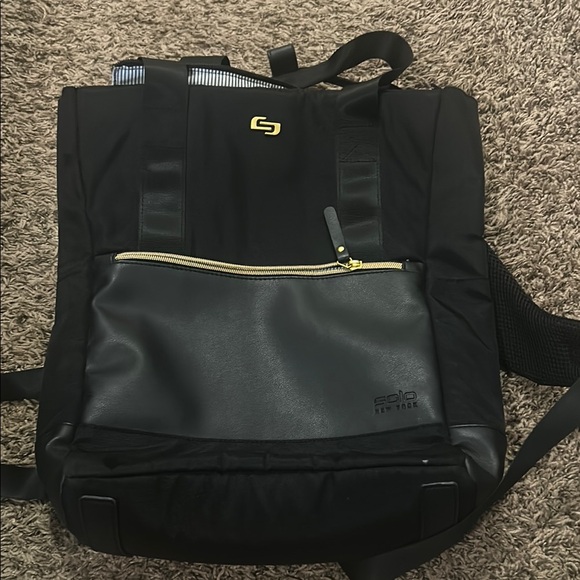 Solo Black and Gold Backpack - Picture 1 of 2